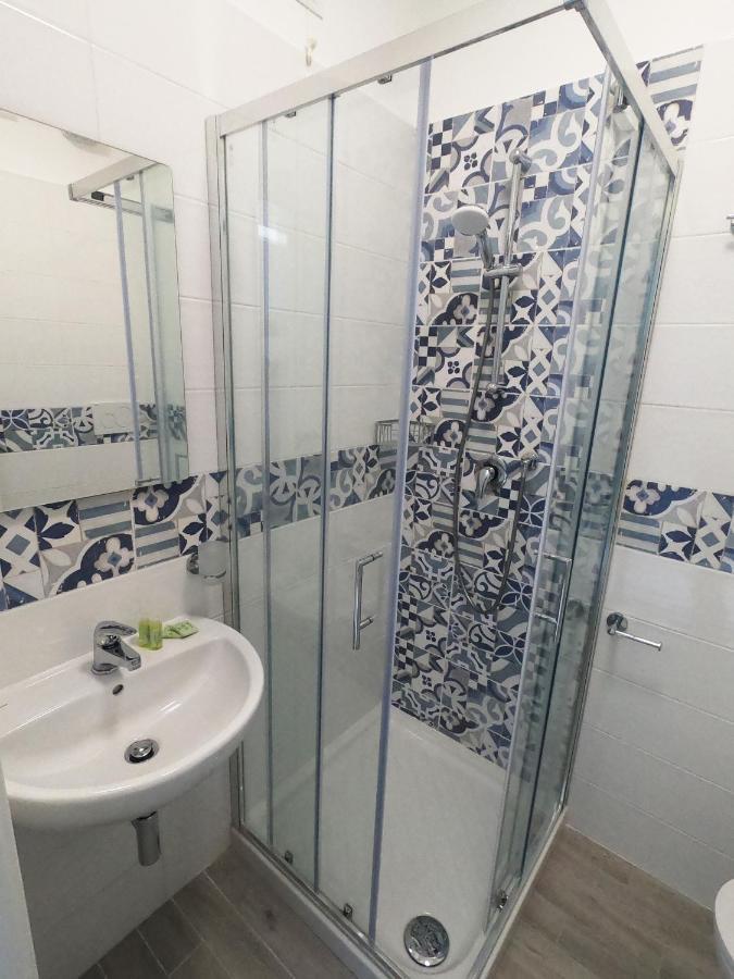 Aurora 3* Varazze
